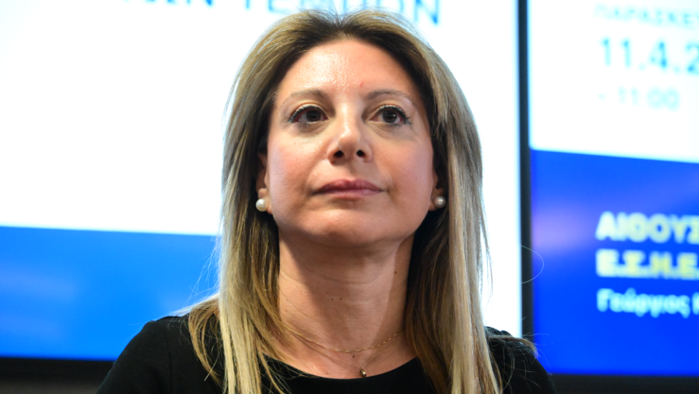 Η κυρία Καρυστιανού
